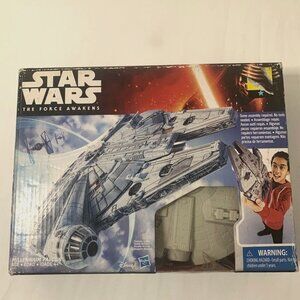 STAR WARS THE FORCE AWAKENS MILLENNIUM FALCON COMMUNICATION INSERT UNOPENED 2015